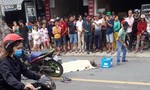 Hai xe máy vỡ nát sau đối đầu, 4 người thương vong