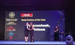 Techcombank được trao giải thưởng “Dịch vụ Bảo hiểm ngân hàng tốt nhất”