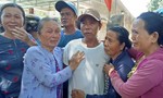 41 ngư dân Quảng Nam được cứu sau gần 40 giờ bám can trôi trên biển