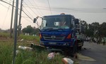 Xe tải tông nhóm học sinh tan trường, 2 em thương vong