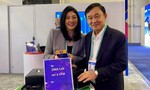 Anh em nhà Thaksin đến triển lãm công nghệ giới thiệu về công ty mới