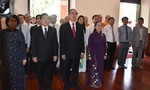 TPHCM: Dâng hương Chủ tịch Hồ Chí Minh và Chủ tịch Tôn Đức Thắng