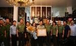 Trao Huân chương Quân công hạng Nhất cho Thượng tướng Bùi Quang Bền