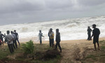 Thừa Thiên – Huế: Tàu chở hàng trên biển bị sóng đánh chìm, 6 người mất tích