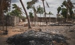 Phiến quân thân IS chặt đầu hơn 50 người ở Mozambique