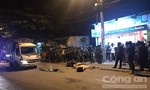 Xe máy đối đầu xe tải ở Sài Gòn, một người tử nạn tại chỗ