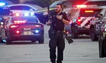 Xả súng tại trung tâm thương mại Mỹ, 8 người bị thương