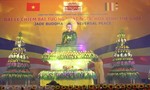 Cung rước tượng Phật bằng ngọc nguyên khối nặng 3,8 tấn về chùa Quỳnh Lâm