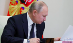 Tổng thống Nga Putin quyết định tiêm vaccine Covid-19 Sputnik V