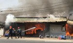 TPHCM: Cháy công ty Bút Chì, thiệt hại nặng về tài sản