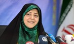 Iran: Phó tổng thống nhiễm nCoV từng đứng rất gần Tổng thống