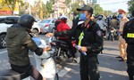 Thừa Thiên – Huế: Phát khẩu trang miễn phí cho người dân, du khách
