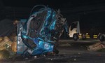 Xe khách tông trực diện xe tải, 2 người chết, 3 người bị thương