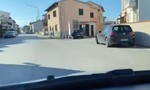 Clip lái xe trong "thành phố chết" ở Ý, nhưng trong phim