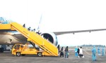 Sân bay Vân Đồn đón 93 người về từ Anh theo quy trình khép kín