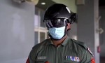 Clip cảnh sát Dubai trang bị mũ dò thân nhiệt ứng phó dịch