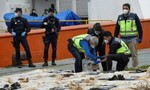 Cảnh sát Tây Ban Nha bắt tàu chở 4 tấn cocaine