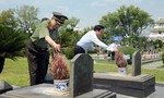 Bộ Công an dâng hương tưởng niệm các Anh hùng liệt sỹ Điện Biên Phủ
