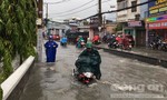 Sài Gòn lại ngập nặng trong cơn mưa trưa nay
