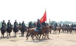 Thứ trưởng Lê Quốc Hùng kiểm tra tại Đoàn CSCĐ kỵ binh