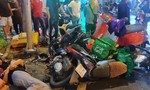 Nữ tài xế lái ôtô tông hàng loạt xe máy ở Sài Gòn khai đạp nhầm chân ga