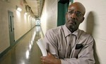 Người đàn ông được trả tự do sau 44 năm ngồi tù oan