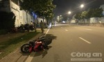 Xe máy trượt dài trên đường ở Sài Gòn, thanh niên tử vong tại chỗ