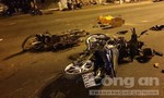 Hai thanh niên vượt đèn đỏ tông xe máy “kẹp 3” làm 2 người chết