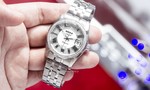 Doxa ra mắt mẫu đồng hồ đính 260 kim cương giá hơn 200 triệu đồng