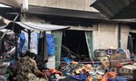Cháy nhiều ki ốt trong chợ Bình Triệu ở Sài Gòn