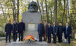 Đoàn đại biểu cấp cao Bộ Công an tưởng nhớ Karl Marx