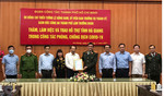 Đoàn đại biểu TPHCM do Thiếu tướng Lê Hồng Nam dẫn đầu, đến tri ân tỉnh Hà Giang