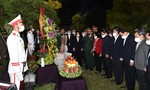 Thủ tướng cùng đoàn công tác Trung ương tưởng niệm Đại tướng Võ Nguyên Giáp