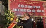 Thủ tướng dâng hương tại Tượng đài Quang Trung - Nguyễn Huệ