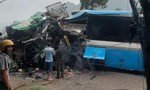 Xe khách và xe tải "đấu đầu", 3 người chết tại chỗ