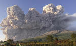 Núi lửa Sinabung ở Indonesia bất ngờ phun tro bụi dữ dội