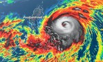 Siêu bão Surigae áp sát Philippines