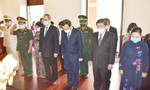 Đoàn đại biểu TPHCM tưởng niệm Chủ tịch Hồ Chí Minh và Chủ tịch Tôn Đức Thắng