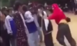 Nhóm nữ sinh cấp 3 vây đánh một nữ sinh cấp 2 đến chảy máu đầu