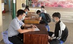 Một tiệm internet ở Sài Gòn đóng cửa nhưng bên trong có 41 người chơi game