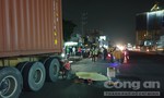 Liên tiếp 2 vụ xe máy tông đuôi container đậu trên đường, 2 người chết