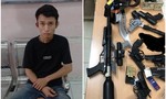 Đột kích "kho” súng đạn của gã thanh niên ở Sài Gòn