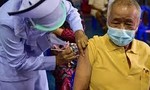 Nỗ lực dập dịch: Thái Lan bắt đầu tiêm vaccine Covid-19 trên diện rộng