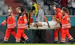 Hậu vệ Ý chấn thương nặng trong trận thắng Bỉ, chia tay Euro