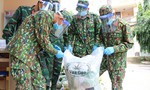 Bộ Quốc phòng tặng quà trị giá 80 tỷ đồng hỗ trợ nhân dân TPHCM chống dịch