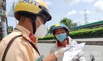 Ngày 07/8 có 7.334 ca COVID-19, số ca nhiễm tại Việt Nam vượt 200.000 ca