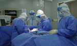 Ca mổ cấp cứu đầu tiên thực hiện tại Bệnh viện hồi sức COVID-19 ở TPHCM