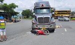 Xe đầu kéo va chạm xe máy tại ngã ba Trung Lương, 1 người tử vong