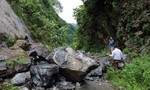 Sạt lở núi đá vôi ở Quảng Bình, 3 bản đồng bào Rục bị cô lập