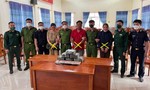 Chặt đứt đường dây vận chuyển 13kg ketamine từ nước ngoài về Việt Nam